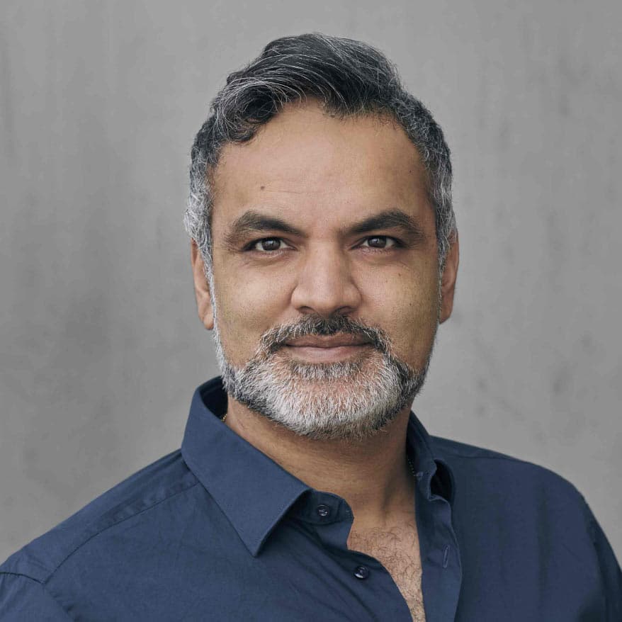 Under the direction of internationally acclaimed director Arshad Khan, the film not only showcases the beauty of rural Quebec but also shines a light on the struggles of immigrants in Canada
