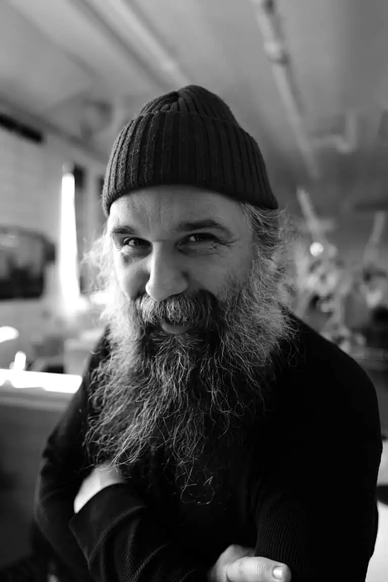 Macro shot of the Aaton Penelope’s lens mount in a studio during a film camera discussion with Luka Sanader